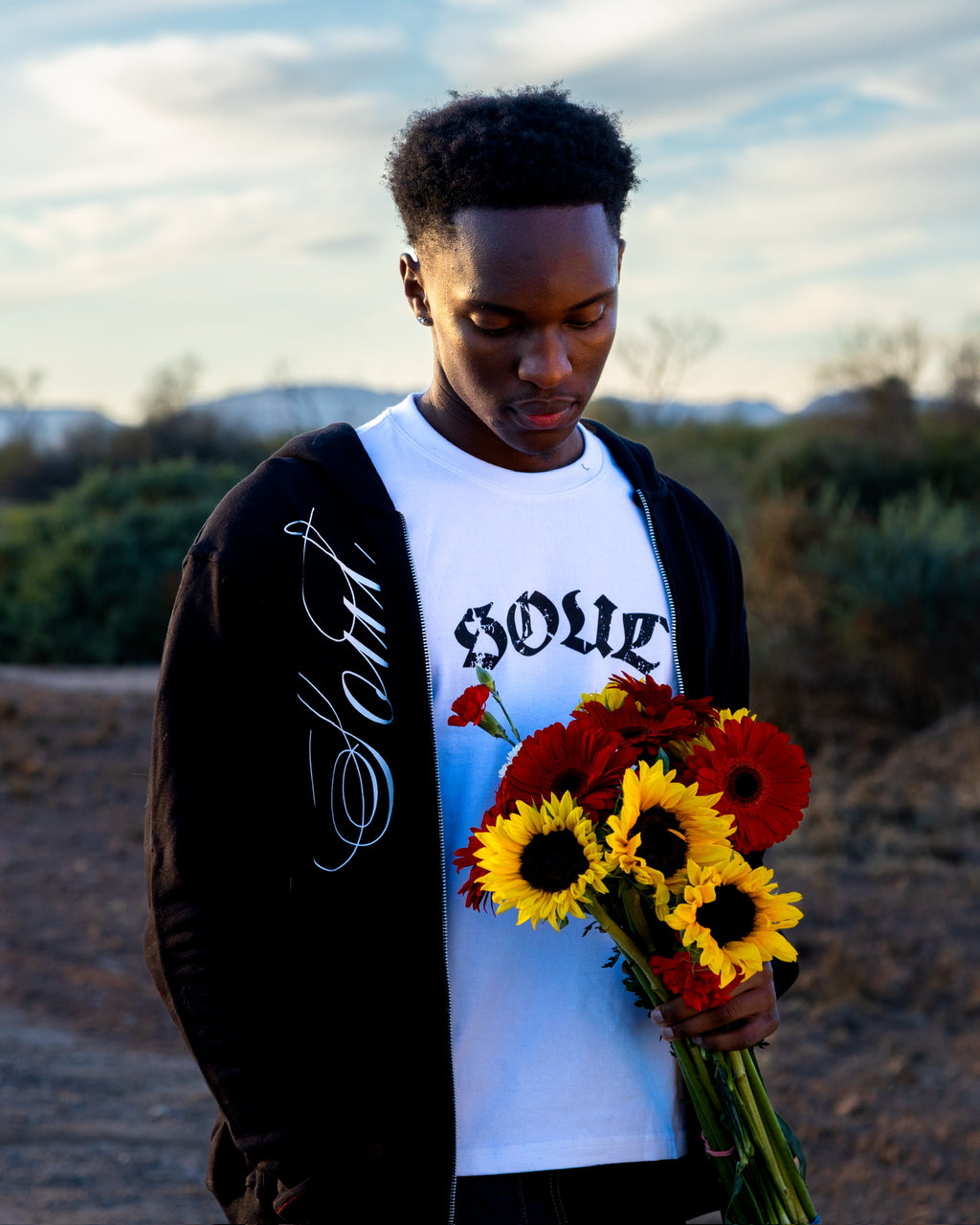 VERTICAL SCRIPT ZIP-UP - HeartnsoulJJ 