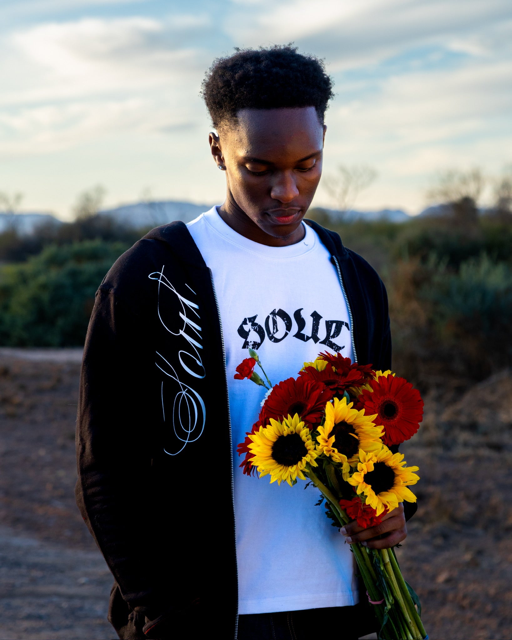 VERTICAL SCRIPT ZIP-UP - HeartnsoulJJ 