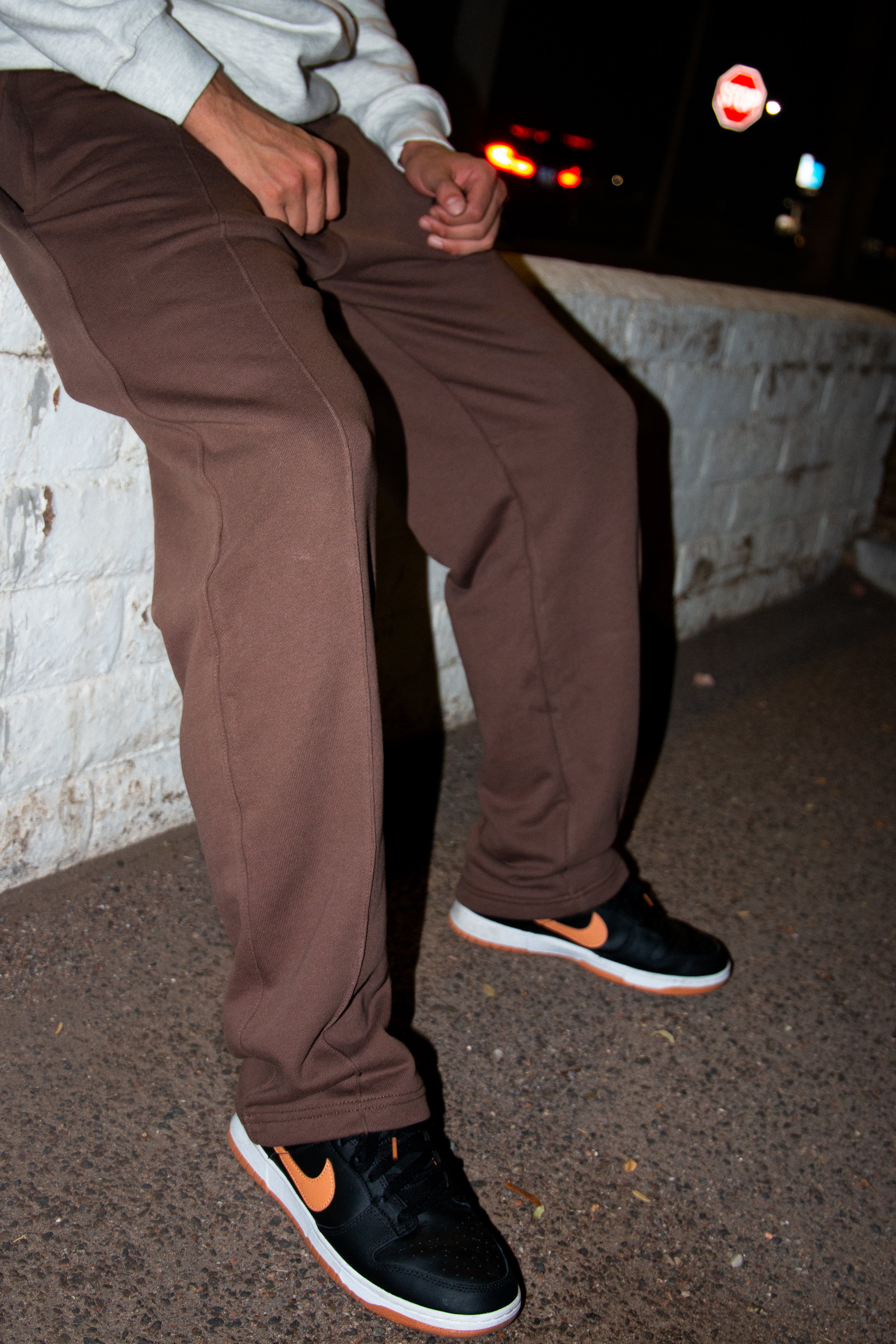 Brown Heavyweight Sweatpants - HeartnsoulJJ 